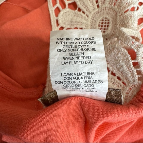 Ever Blue Lace Racer Back Ruffled Salmon Tank - Picture 7 of 8